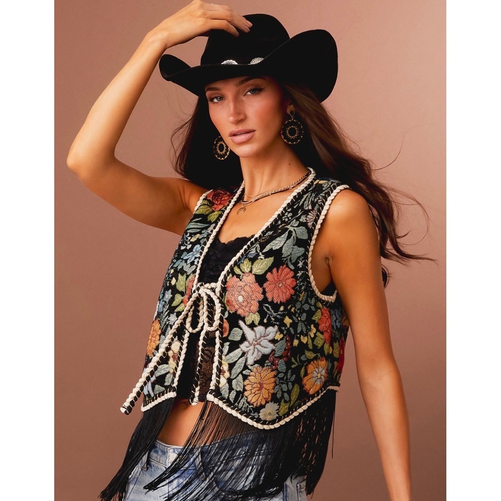 Sterling & Stitch Floral Tapestry Fringe Vest Black Boho Western Tie Front M